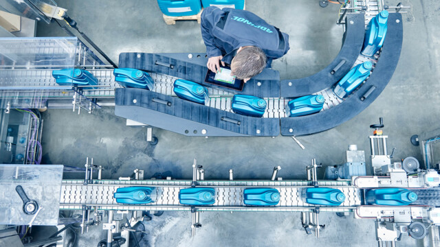 Addinol-Abfuellung-5l-Industriefotografie-99211_RGB | Industriefotografie Leipzig