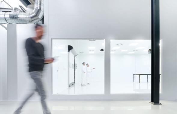 MCRT-Bucher-Reinraum-39618_HighRes | Werbefotograf-Leipzig