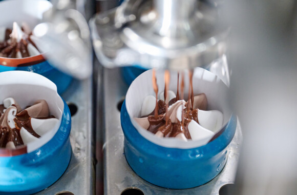 Industriefotograf-Leipzig-Eiswerk-Waffelhörnchen-136116_HighRes | Industriefotografie Detailaufnahme – Industriefotograf Leipzig