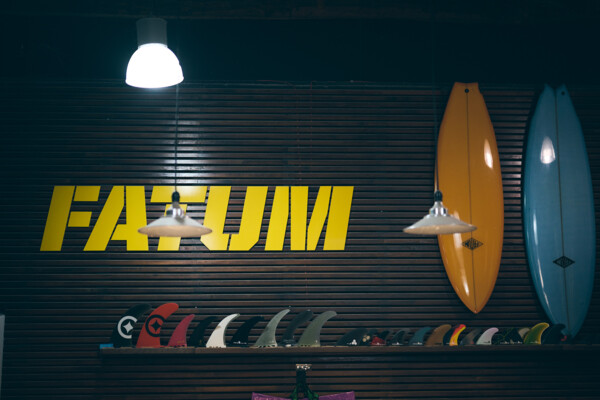 FATUM-9945 | Werbefotografie Leipzig – Produkt & Markenpräsenz