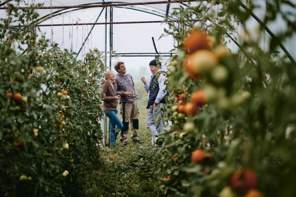 Portraitfotografie-Hohenhaus-Gemüsebauer-01300 | Industriefotograf Leipzig – Industrie-Portraitfotografie Mittelstand
