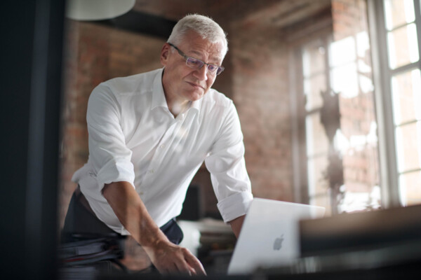 Businessfotografie-Kreativ-Soehne-Kanzlei-Wind-100124