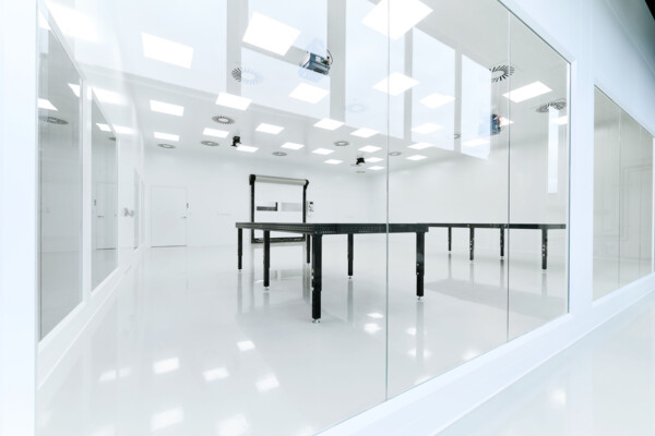 MCRT-Bucher-Reinraum-39719_HighRes | Werbefotograf-Leipzig